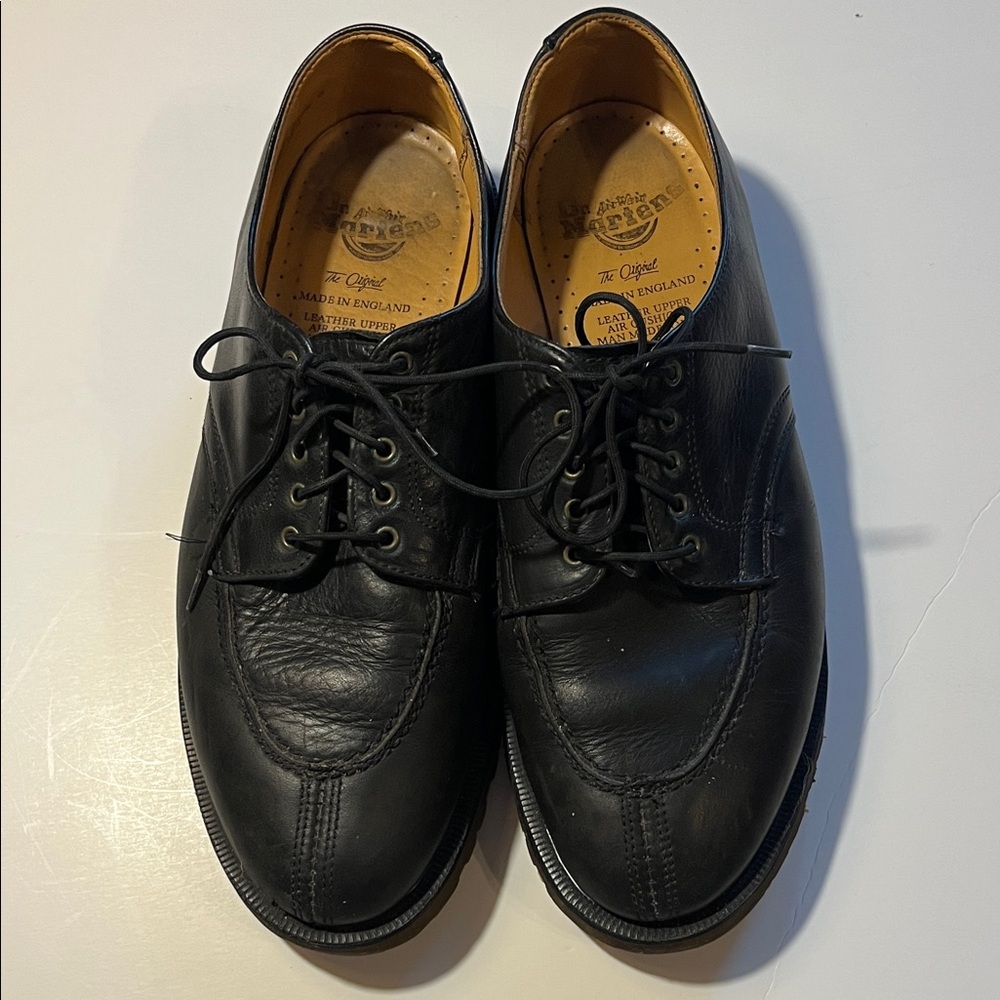 Dr. Martens Black Leather Westminster laced shoes